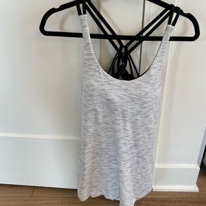 Lululemon tank